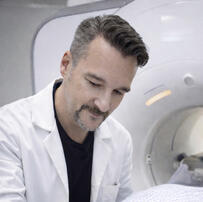 Dr. Hartmann
